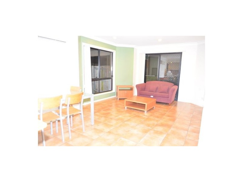 18/1158 Cavendish Road, Mount Gravatt East QLD 4122