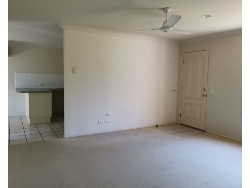 37/8 manor street, Eight Mile Plains QLD 4113