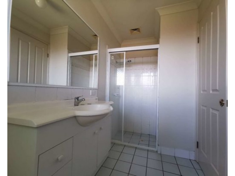 37/8 manor street, Eight Mile Plains QLD 4113