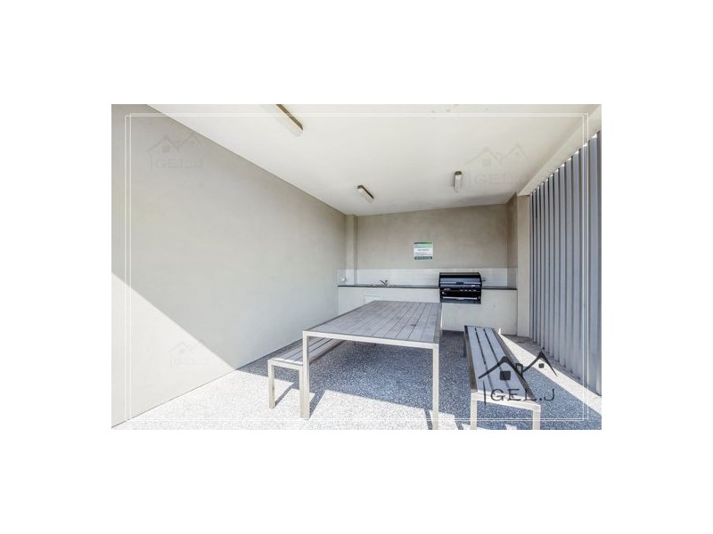 40/1 Belongil Street, Pacific Pines QLD 4211