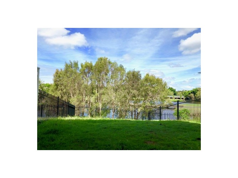 160 North Hill Drive, Robina QLD 4226