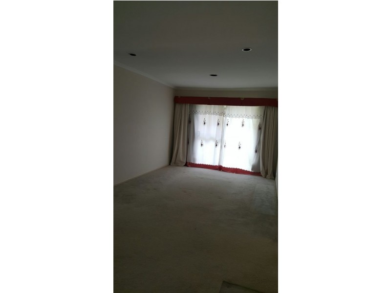 5 Bordeaux Street, Eight Mile Plains QLD 4113