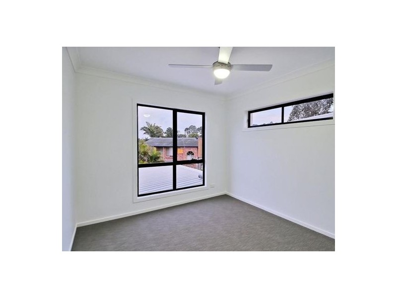 18/819 Creek Road, Carindale QLD 4152