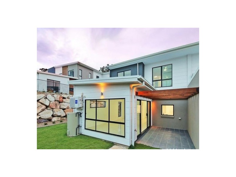 18/819 Creek Road, Carindale QLD 4152