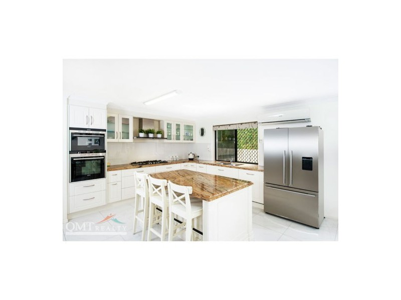 36 Wallum Drive, Parkinson QLD 4115