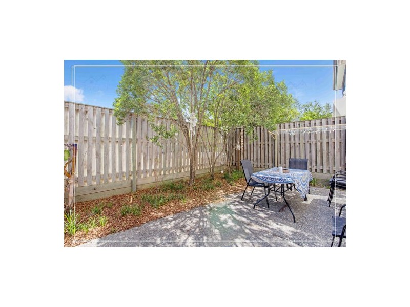 40/1 Belongil Street, Pacific Pines QLD 4211