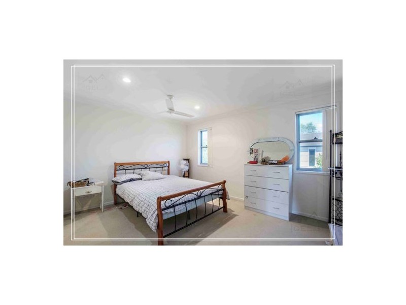 40/1 Belongil Street, Pacific Pines QLD 4211