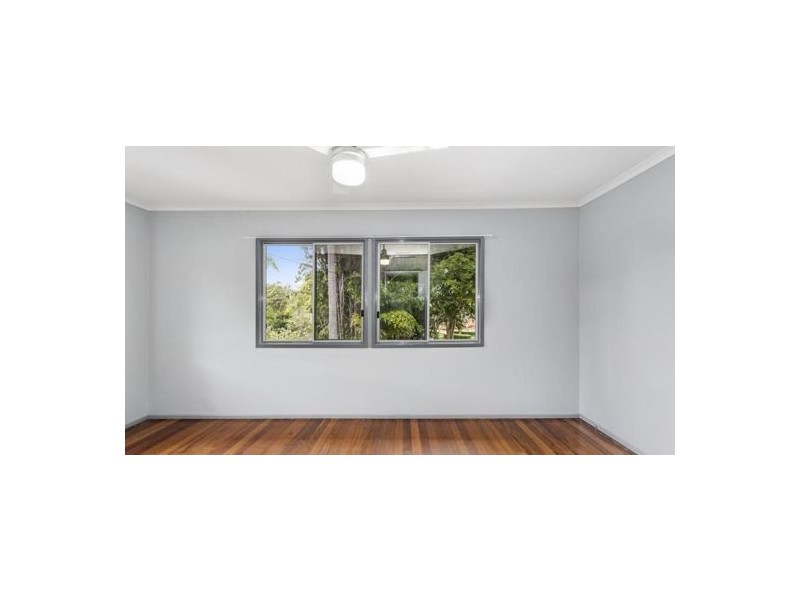 21 Parkway Road, Daisy Hill QLD 4127