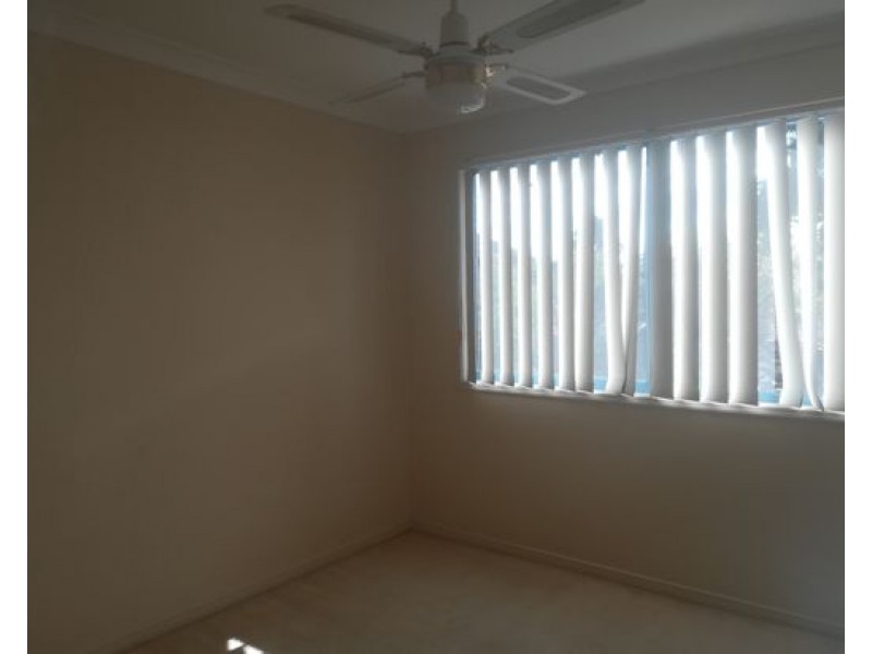 32/2 Studio Drive, Pacific Pines QLD 4211