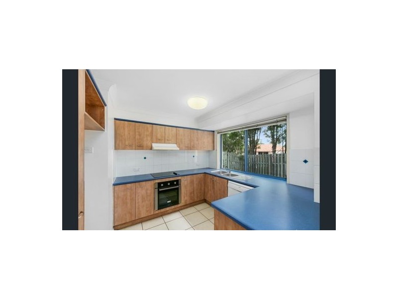 32/2 Studio Drive, Pacific Pines QLD 4211