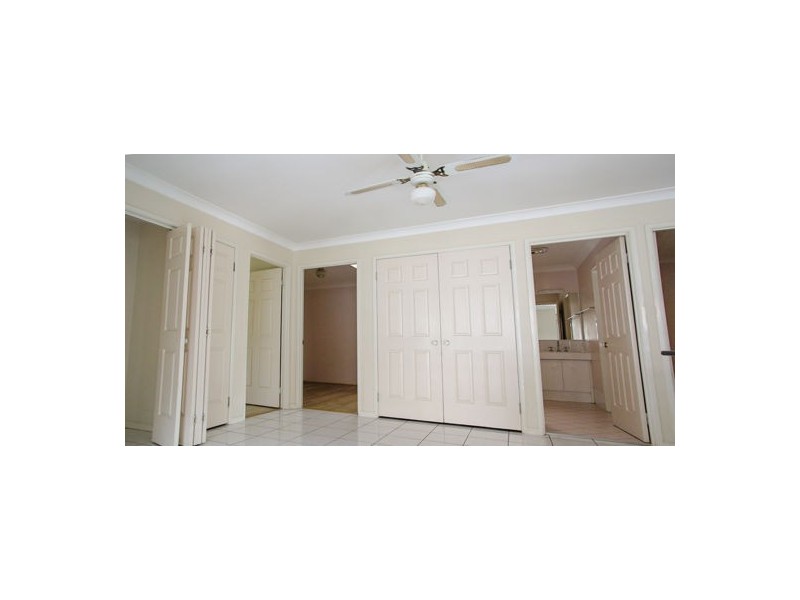 52 Freshwater Circuit, Forest Lake QLD 4078