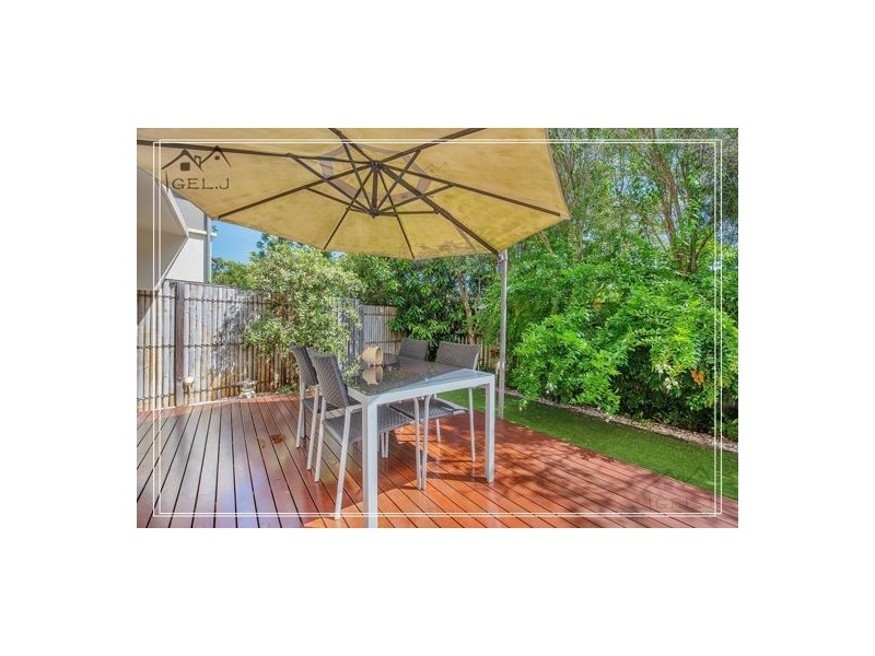 4/1 Belongil Street, Pacific Pines QLD 4211