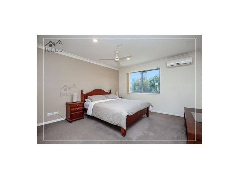 4/1 Belongil Street, Pacific Pines QLD 4211