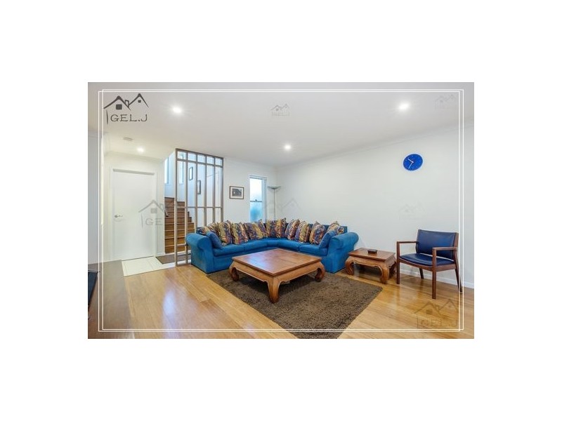 4/1 Belongil Street, Pacific Pines QLD 4211