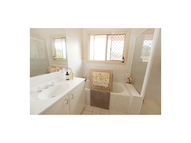 1230 Creek Road, Carina Heights QLD 4152