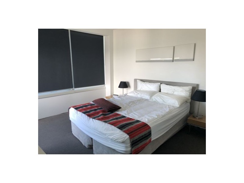 1706 9 Hamilton Ave, Surfers Paradise QLD 4217