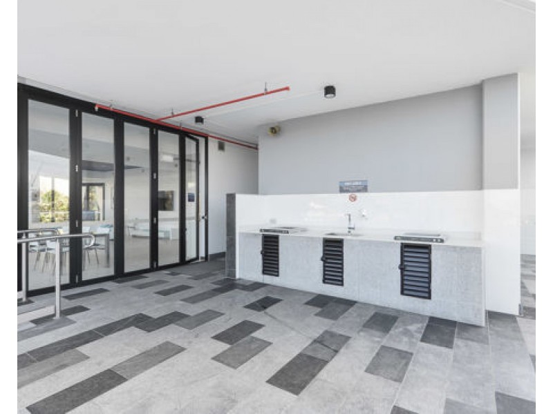 1909/5 Harbour Side Court, Biggera Waters QLD 4216