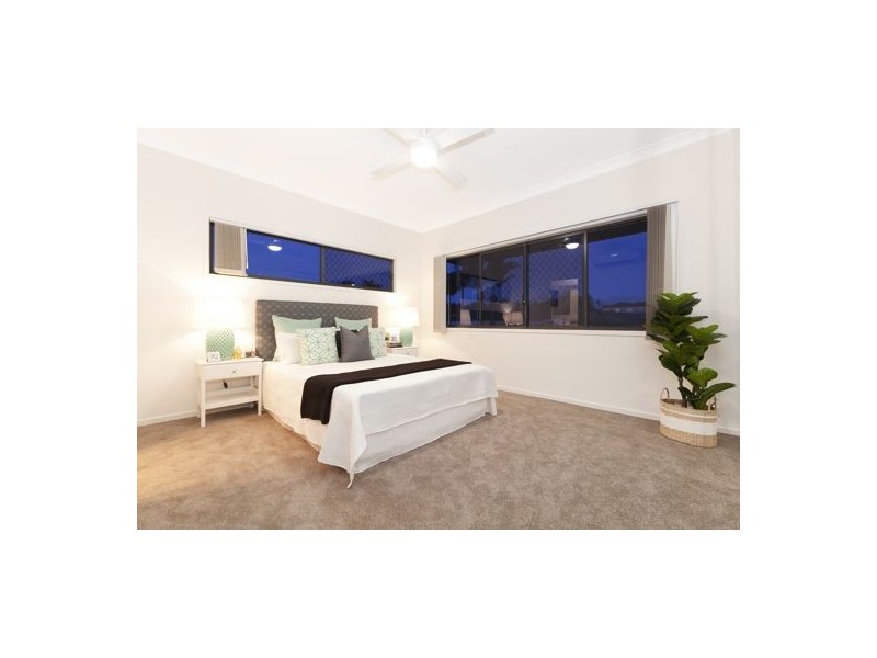21 /4 Lewis Place, Manly West QLD 4179