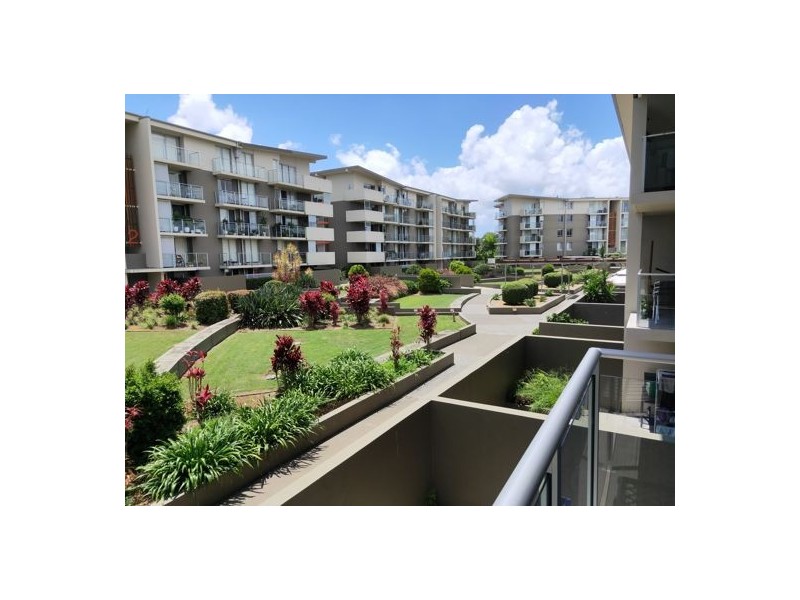 6202/12 Executive Drive, Burleigh Waters QLD 4220