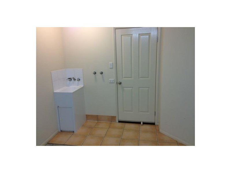 62 Coora Street, Wishart QLD 4122