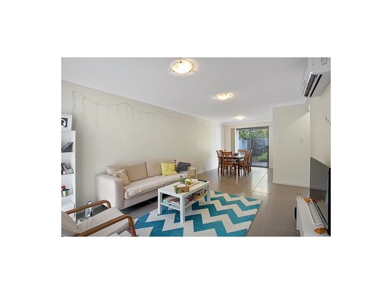 3/125 Cowie Road, Carseldine QLD 4034