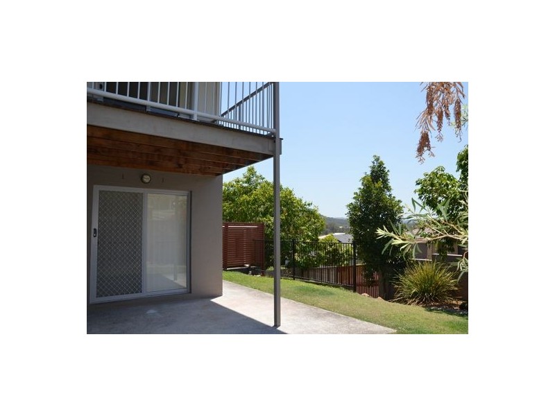 E/2 Toohey Street, Pacific Pines QLD 4211