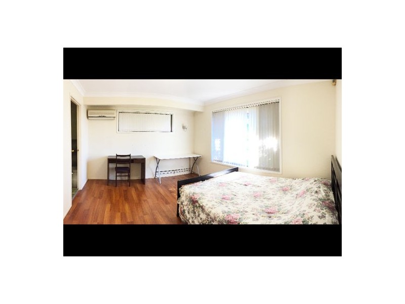 64 Donnington Street, Carindale QLD 4152