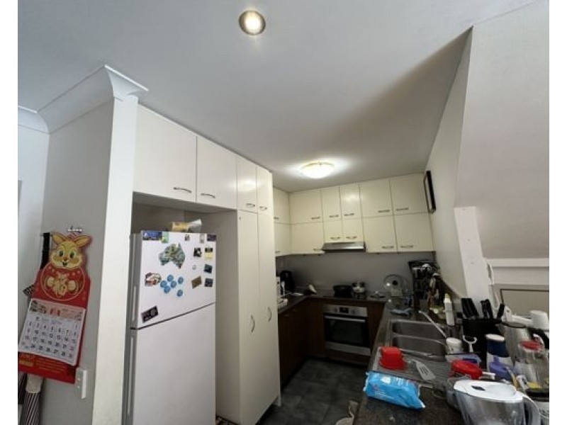 2 Geraldton Drive, Varsity Lakes QLD 4227