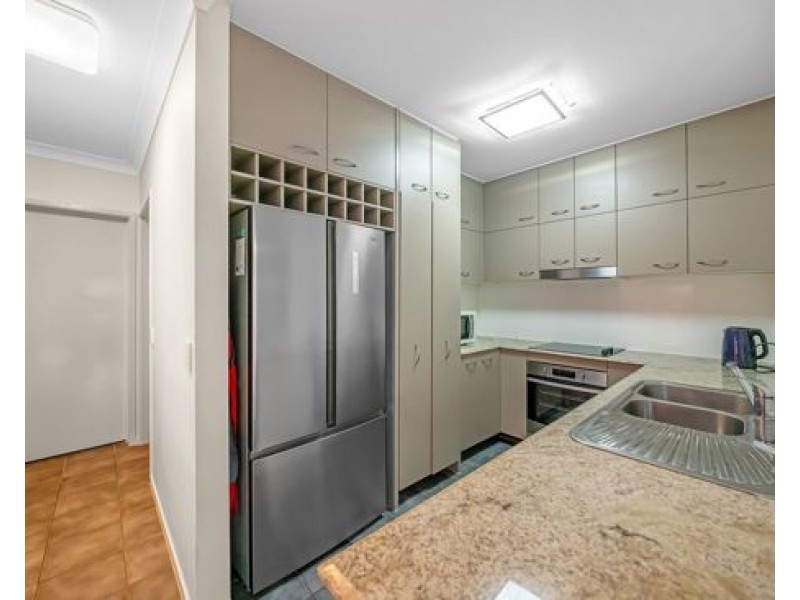 10/2 Geraldton Drive, Varsity Lakes QLD 4227