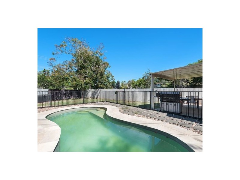 2 Astro Court, Slacks Creek QLD 4127