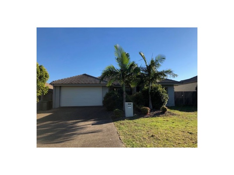 38 Langham Crescent, North Lakes QLD 4509