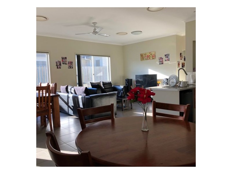 38 Langham Crescent, North Lakes QLD 4509