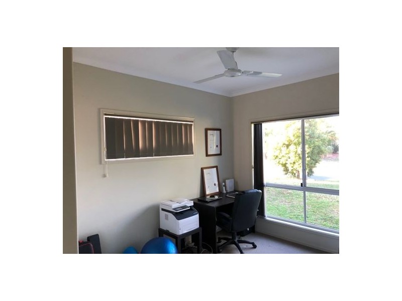 38 Langham Crescent, North Lakes QLD 4509