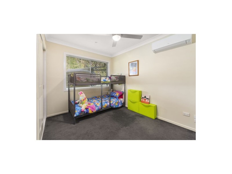 20 Veronica Avenue, Daisy Hill QLD 4127