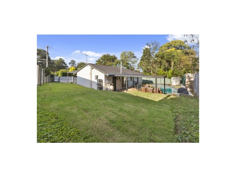 20 Veronica Avenue, Daisy Hill QLD 4127