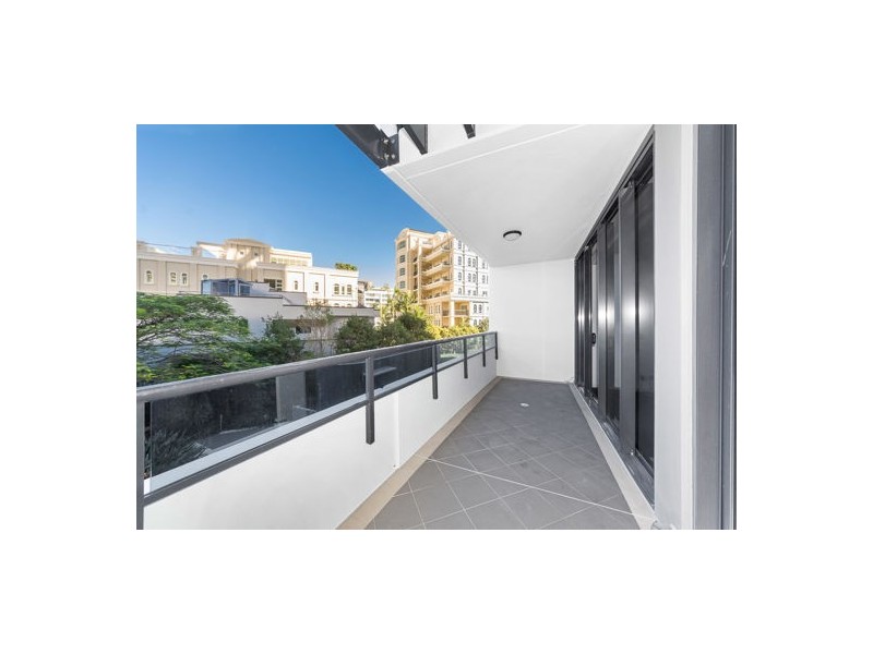 506/2 Aqua Street, Southport QLD 4215