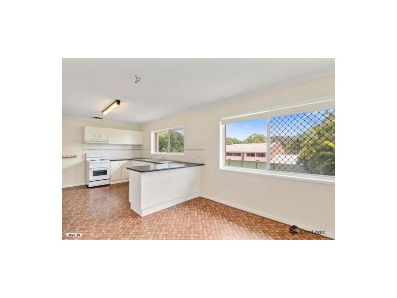 17 Nakina St, Southport QLD 4215