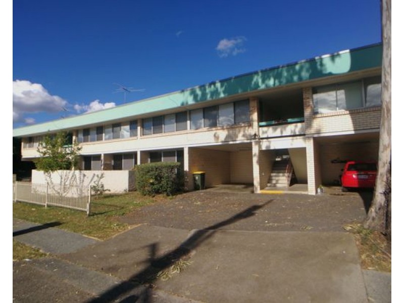 5 / 183 Nursery Road, Holland Park West QLD 4121