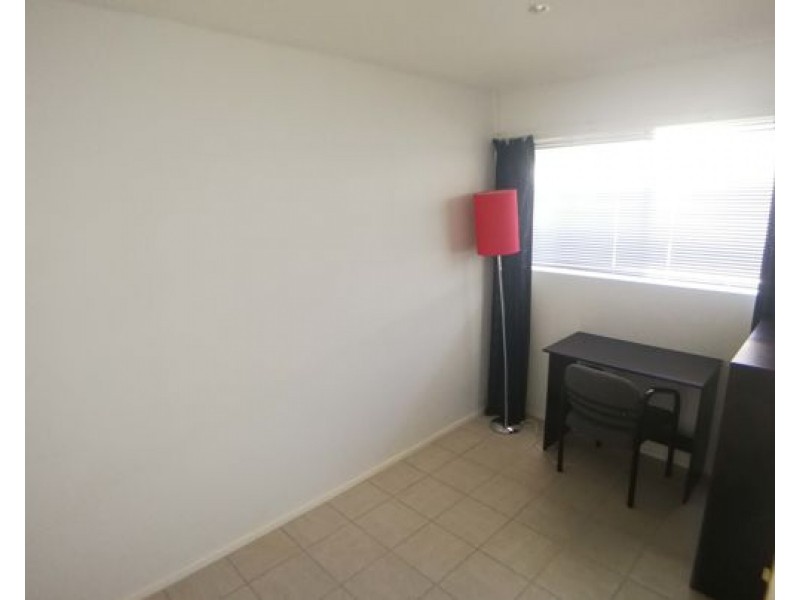 5/183 Nursery Road, Holland Park West QLD 4121