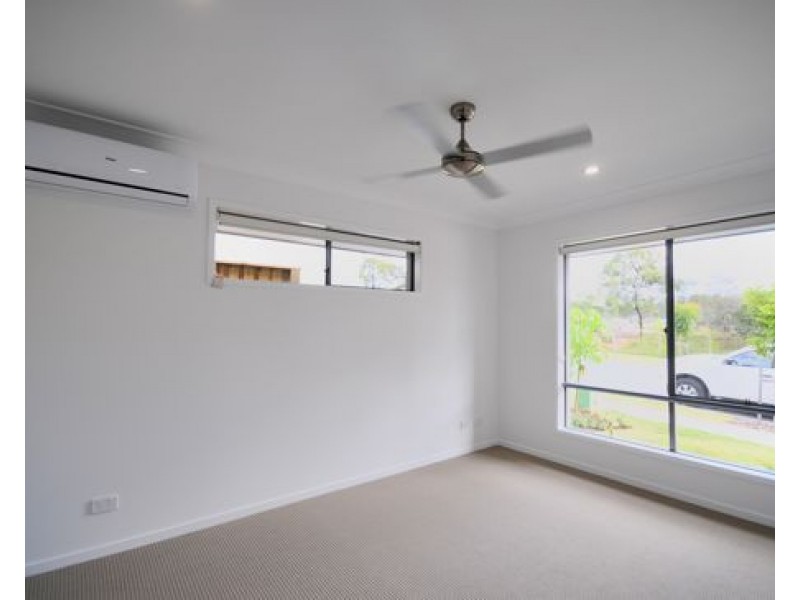 34 Windsor Drive Ellendale Estate, Upper Kedron QLD 4055
