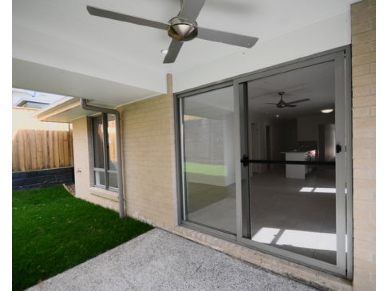 34 Windsor Drive Ellendale Estate, Upper Kedron QLD 4055