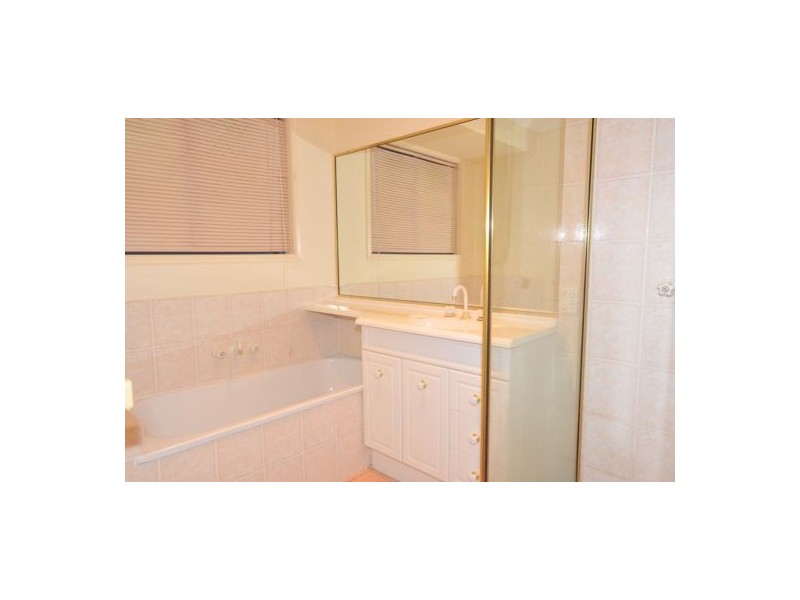 21 Alan Crescent, Eight Mile Plains QLD 4113