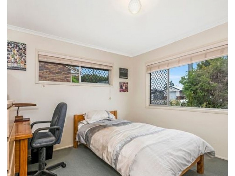 22 Kain Street, Coopers Plains QLD 4108