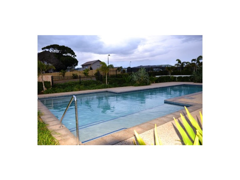 1/20 Salisbury Street, Redland Bay QLD 4165