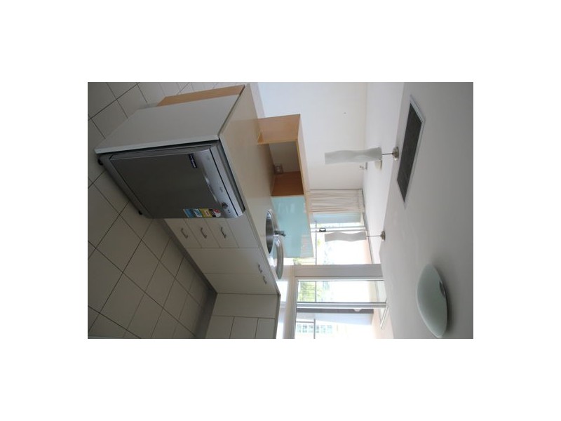 7A 153 Lambert St, Kangaroo Point QLD 4169