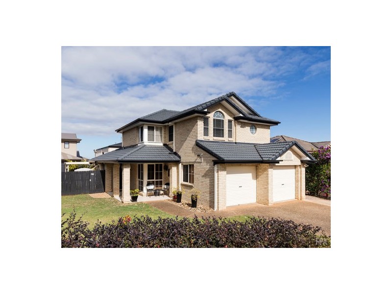 27 Grandview Place, Carindale QLD 4152