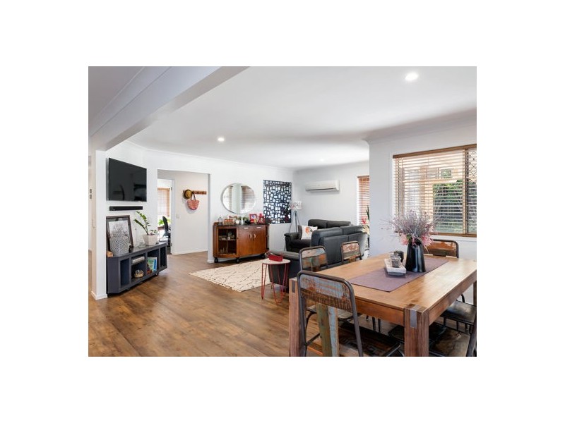 27 Grandview Place, Carindale QLD 4152