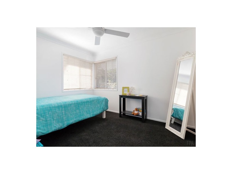 27 Grandview Place, Carindale QLD 4152