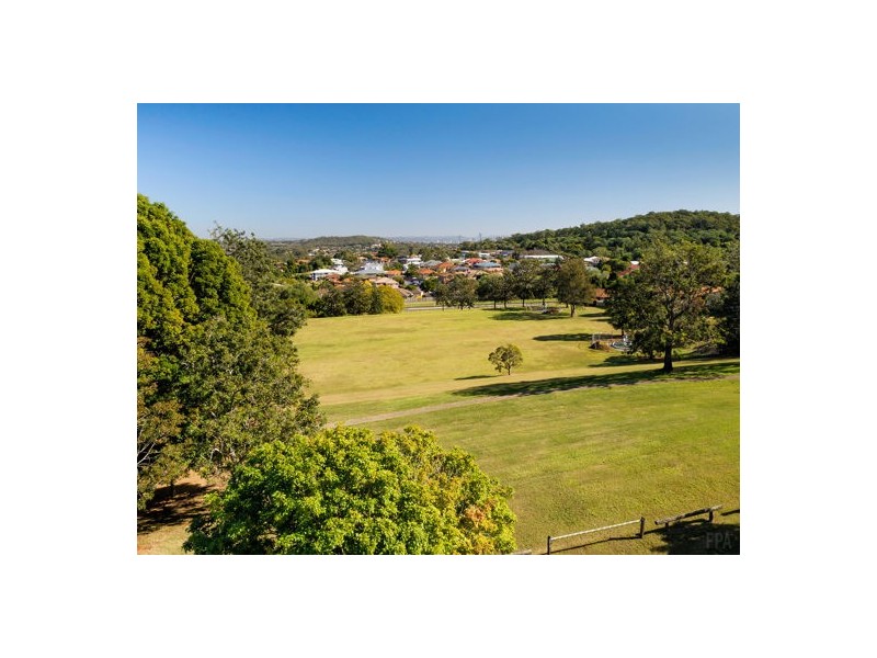 27 Grandview Place, Carindale QLD 4152