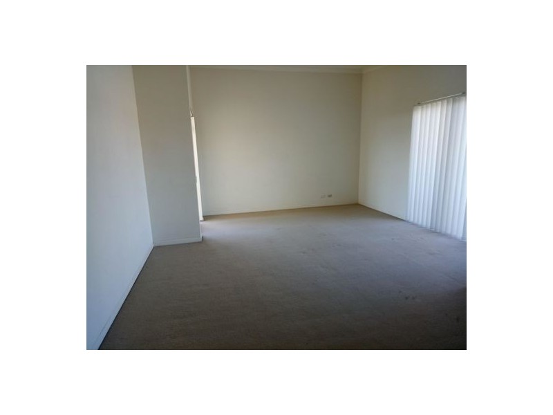 2605 14 Executive Drive, Burleigh Waters QLD 4220